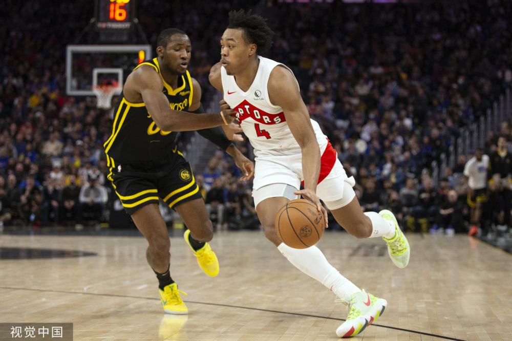 年轻人具有 年轻人具有