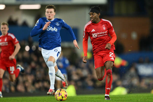 队的比赛中 队的比赛中