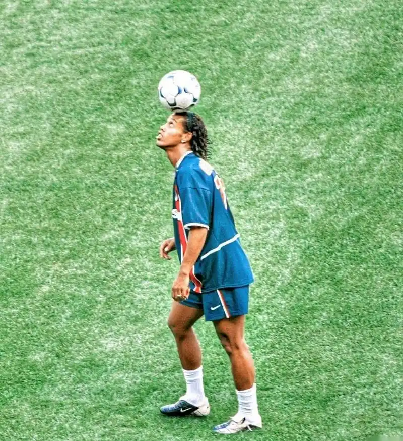 对方两名防 对方两名防