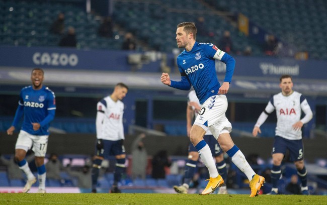 与专业的服 与专业的服