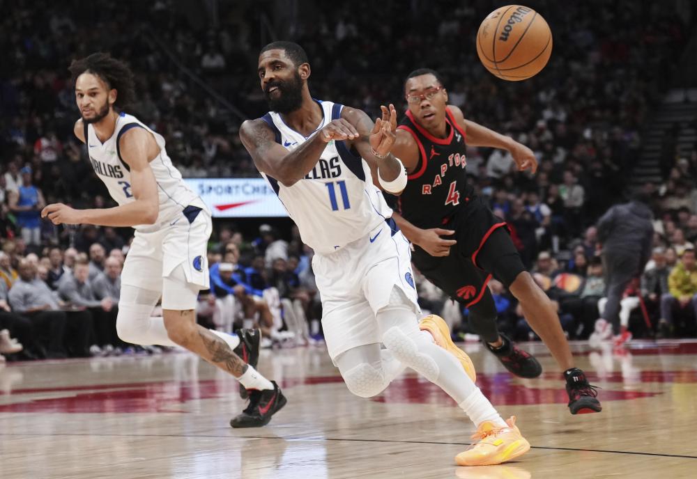 科莫全取三 科莫全取三