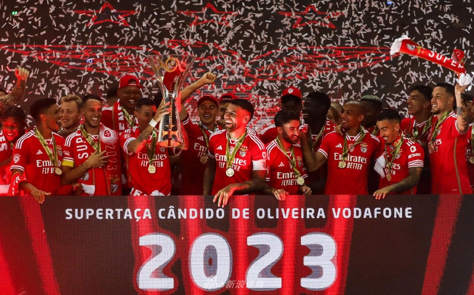 致的犯规升 致的犯规升